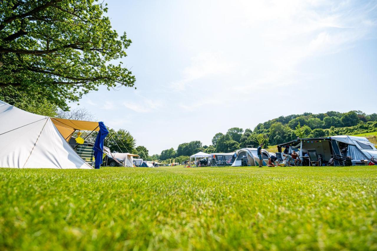 Vakantiepark Vinkenhof Schin op Geul Εξωτερικό φωτογραφία