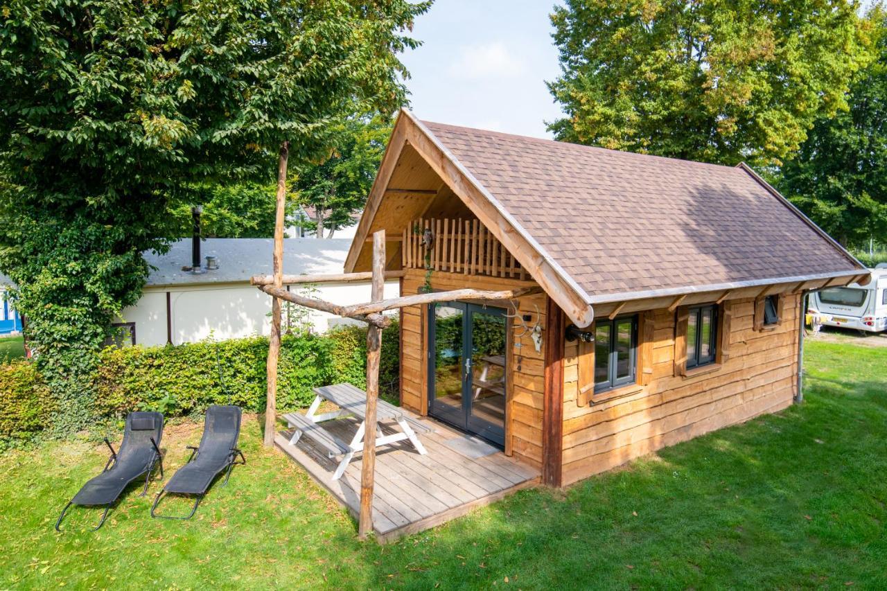 Vakantiepark Vinkenhof Schin op Geul Εξωτερικό φωτογραφία