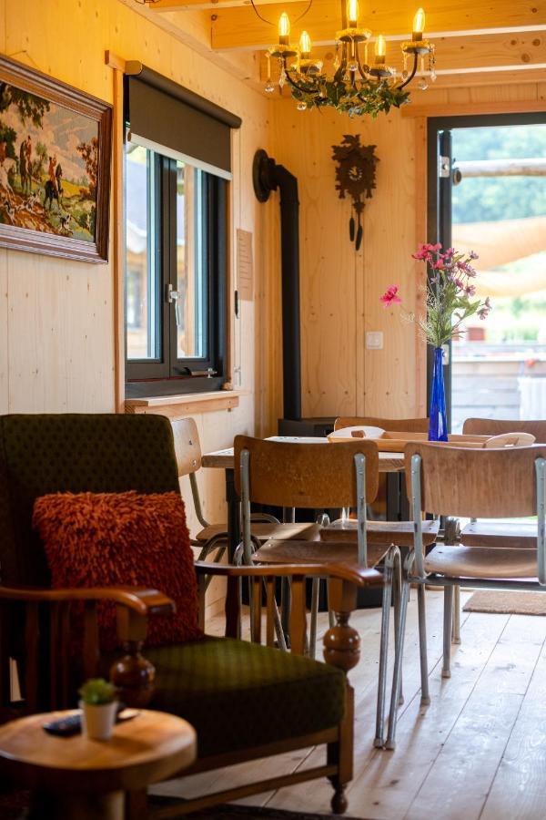 Vakantiepark Vinkenhof Schin op Geul Εξωτερικό φωτογραφία