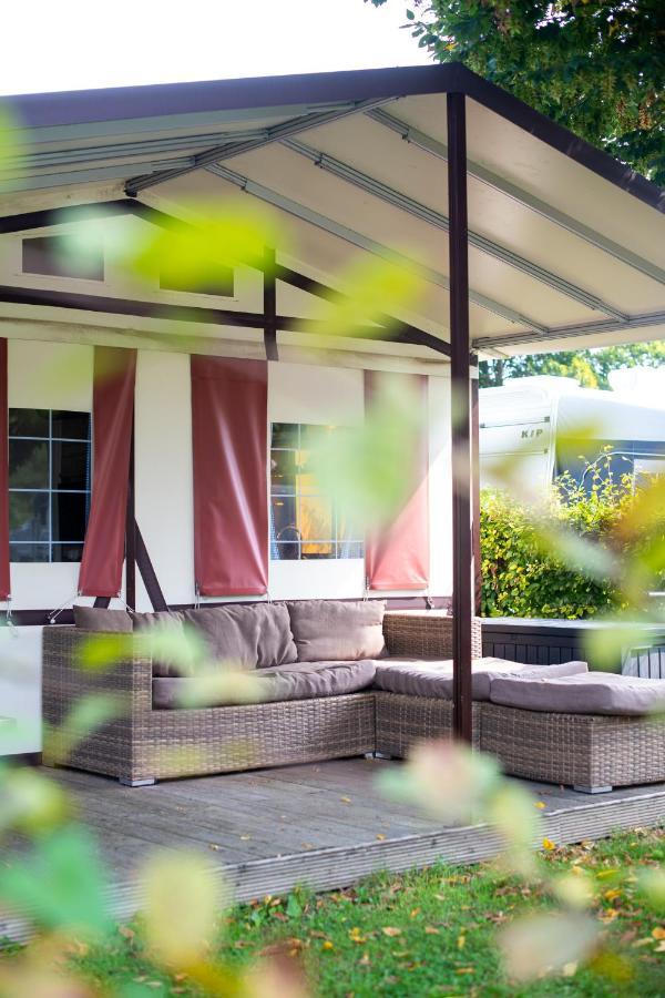 Vakantiepark Vinkenhof Schin op Geul Εξωτερικό φωτογραφία
